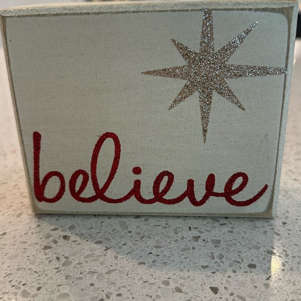 Christmas "Believe" Wooden Sign 🎄